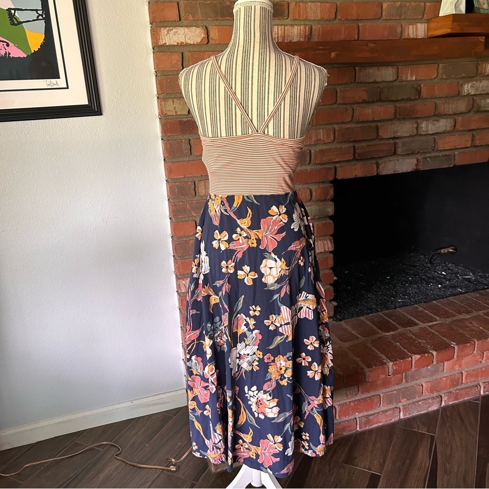 Pact Floral Print Fit n’ Flare Strappy Midi Dress in Blue Sz M - Picture 6 of 8
